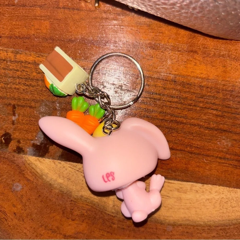 Littlest Pet Shop Bunny Keychain with Carrot & Cake Charms